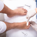 Pédicure et soin des pieds pour homme